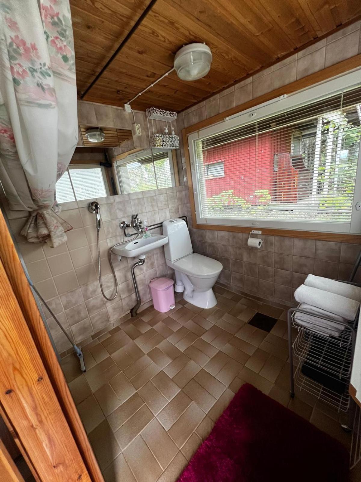 Adorable 1-Bedroom Cottage/Guesthouse In Kittilae מראה חיצוני תמונה